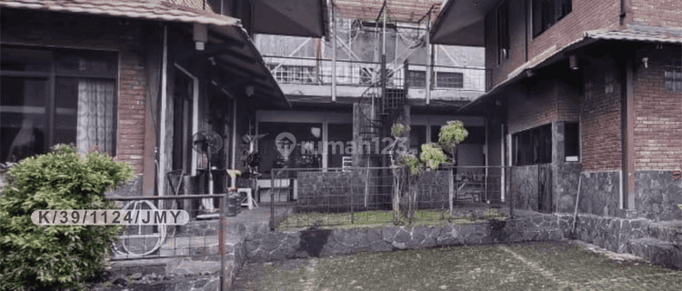 Rumah 2 Lantai 1 Area 3 Rumah Di Jl Dr Setiabudi Kota Bandung 1