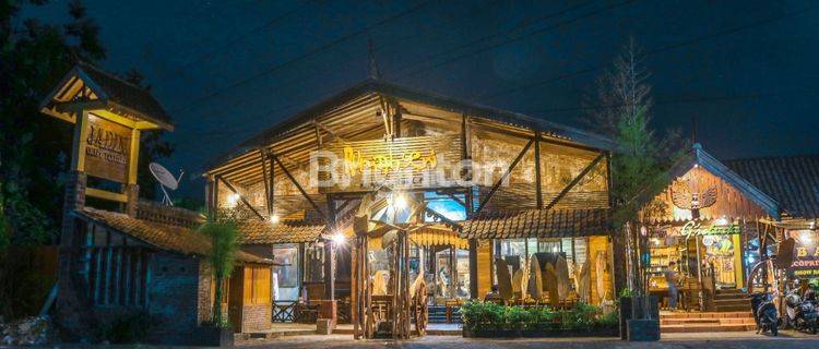 RESTO AKTIF ADA LIVE MUSIKNYA LOKASI DONGKELAN DEKAT PASAR PASTI 1