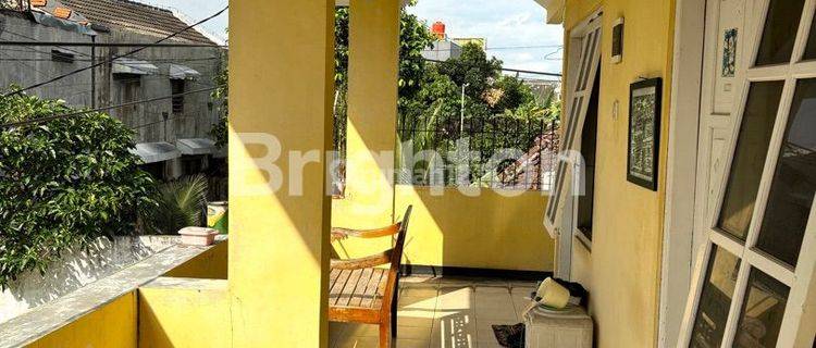 RUMAH KOST 2 LANTAI SIAP HUNI LOKASI STRATEGIS DI TENGAH KOTA YOGYAKARTA 1