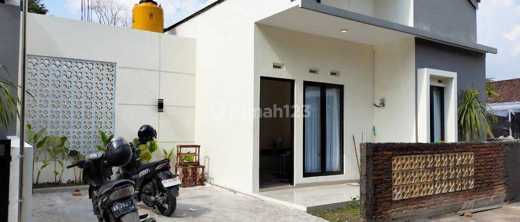 
FULLY FURNISHED !!

RUMAH BARU MODEL SCANDINAVIAN  1