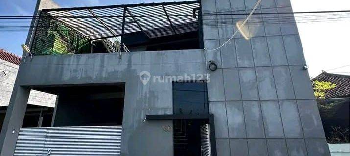 DIJUAL RUMAH & Kantor MEWAH 3 LANTAI Perwita Selatan Prawirotaman 1