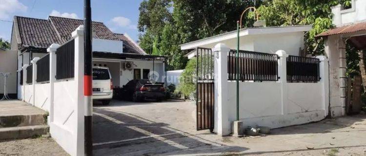 Super Luas!! Di Jual Rumah Full Furnised Dekat Jln Pleret Bantul 1