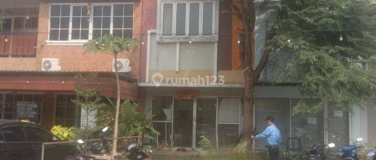 Ruko 2 lantai di Pasar Segar Graha Raya Bintaro 1