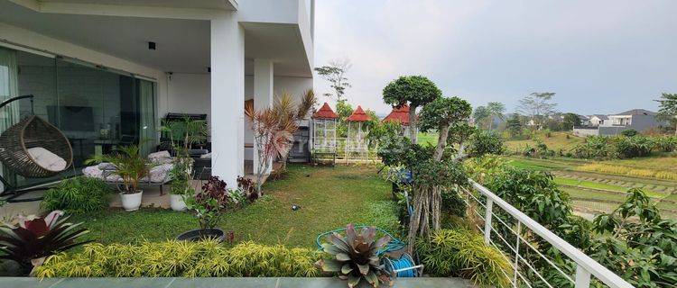 Jual Rumah Mewah Dengan Halaman Belakang Langsung Ke View Danau Yang Sejuk Di Kota Baru Parahyangan KBP Lokasi Premium Harga Murah 1