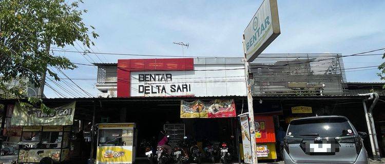 Jual Rumah Usaha Deltasari Indah Sidoarjo Posisi Hoek Lelang 1