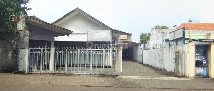 Ruang Usaha 1 Lantai di Kimangunsarkoro Berada di Pusat Kota 1