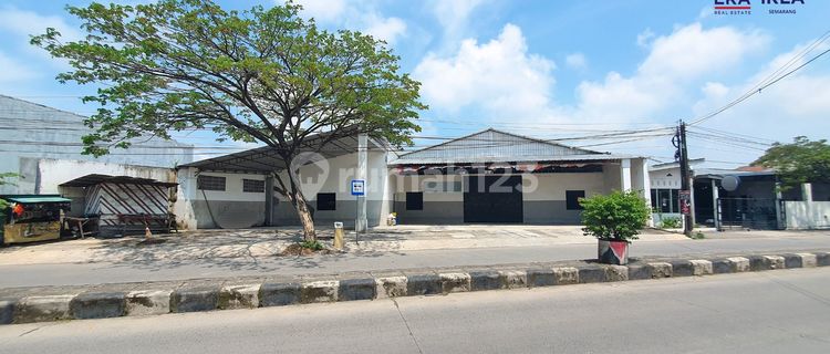 Gudang 1 Lantai di Wolter Monginsidi Berada di Area Komersil 1