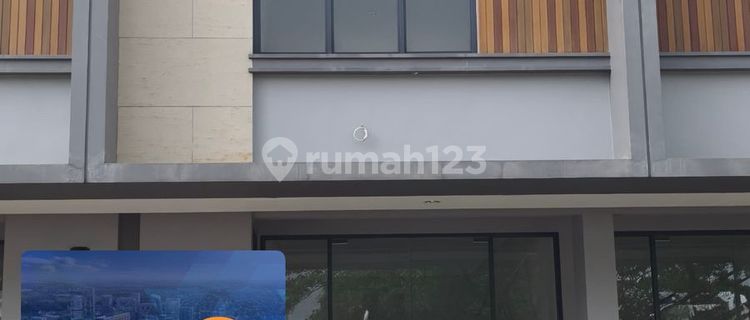 Profitable Modern Commercial Shop Rental in Legenda Wisata 1