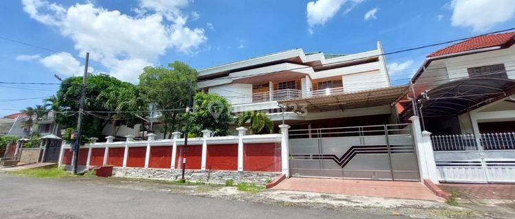 Dijual rumah puncak permai utara 1