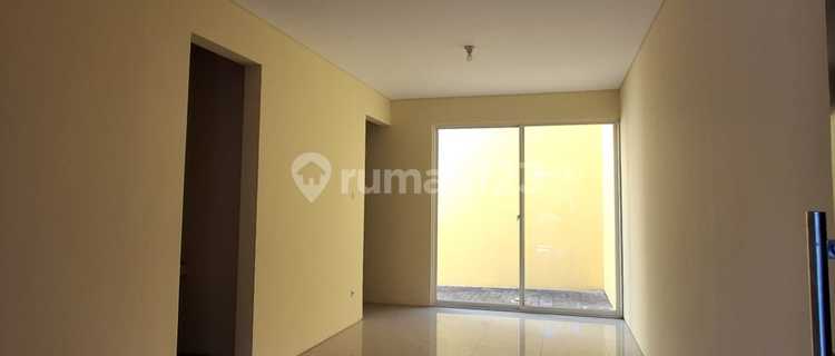 For Sale Mocca Vbana Dian Palace House. 1