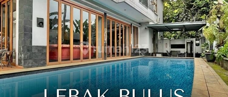 For Sale Modern Tropical Semi Furnished & Hadap Barat Laut 1