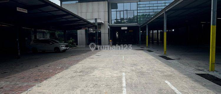 Gudang Dan Kantor Di Kebayoran Lama Jakarta Selatan 1