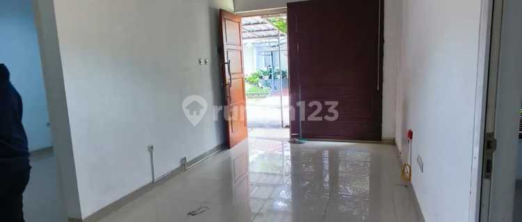 Disewakan Rumah Nyaman Siap Huni Minimalis Lokasi di Cigadung Bandung 1