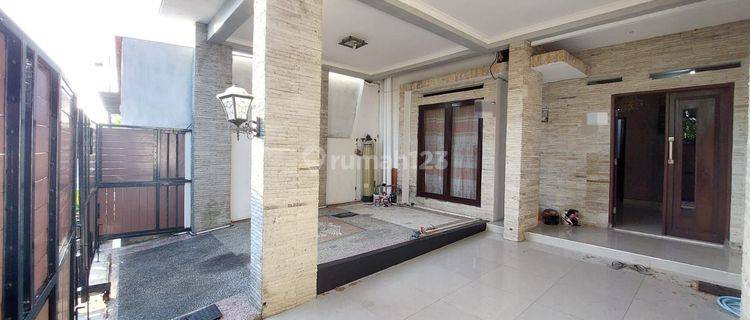 DISEWAKAN RUMAH TINGGAL 2 LANTAI, FULLY FURNISHED SIAP HUNI, WIKA TAMANSARI BUKIT MUTIARA  BALIKPAPAN 1
