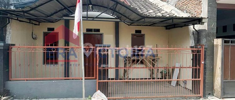 Safe and Peaceful Residence in Bandulan Area, Suitable for Office or Family 1