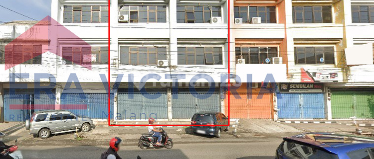 Strategic & Suitable for Business, 2 Connected Houses for Quick Sale 1