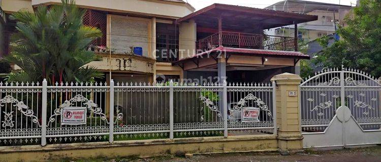 Rumah Strataegis Dan Siap Huni Di Area Panakkukang  1