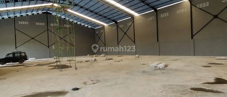 Gudang Sepatan, Uk. 200 M2, Hgb, Ada Office, 2 Lt, Baru Dan Bagus 1