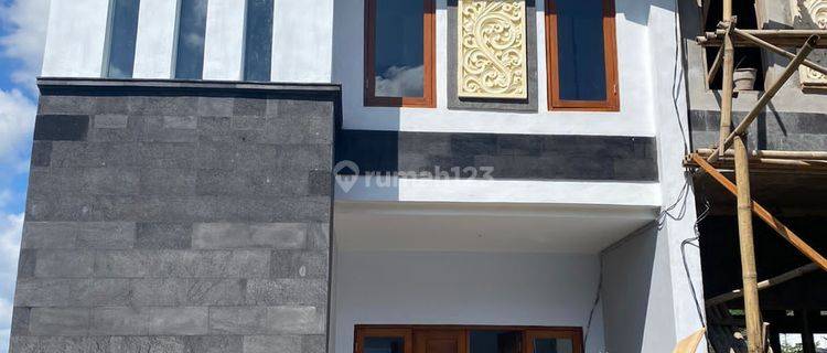 Rumah Minimalis Murah 2 Lantai Dekat ke Tanah Lot 1