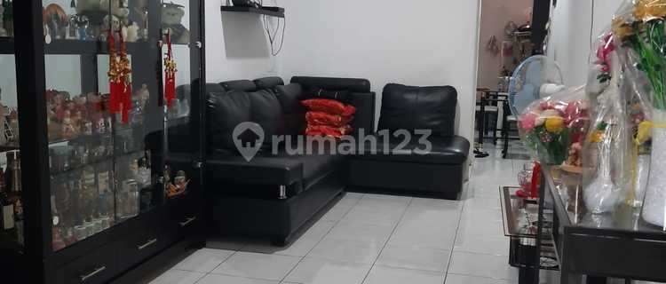 For Sale House Jelambar, West Jakarta 1
