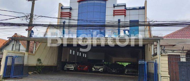 BANGUNAN GEDUNG SHOWROOM SIDOARJO KOTA STRATEGIS 1