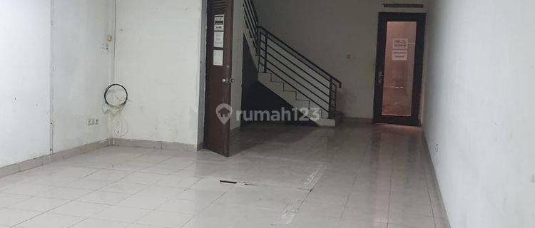 Ruko Pinggir Jalan Raya Pusat Kota Bandung Jl Kebon Jukut 1