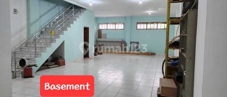 Cheap Shop House Cihampelas Main Road Near Advent Hospital and STBA 1