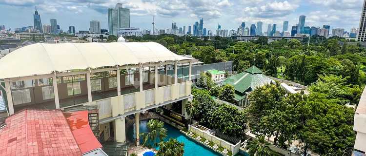 For Sale Senayan Apartment, 3br, Gross Area 195m², Furnished 1