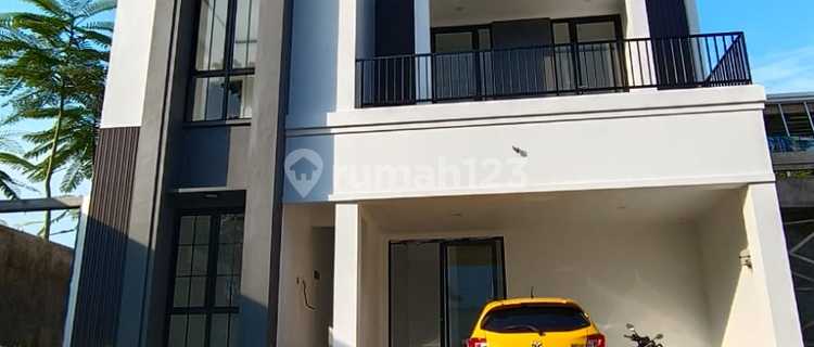 Luxury House in Gunung Pati, Semarang 1