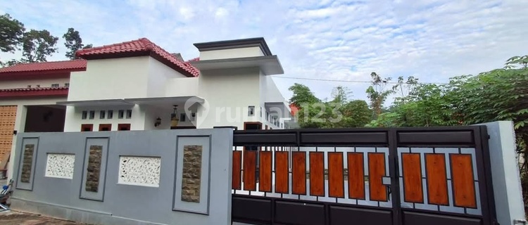 Sell Ready-to-Live House in Gunungpati, Semarang City 1