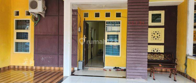 Di jual rumah tempat tinggal perumahan graha puri cluster angsana HGB Bagus 1