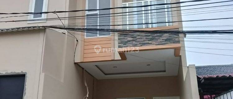 A116 Jual Rumah Baru Minimalis Bagus Murah di Tomang  1