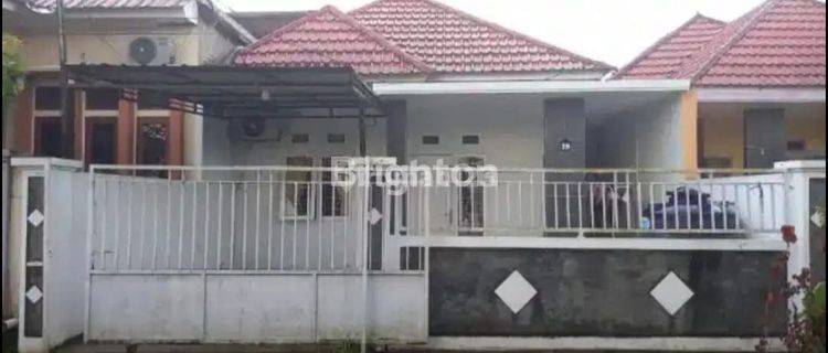 RUMAH MINIMALIS DI PERJUANGAN DEKAT UNMUL 1