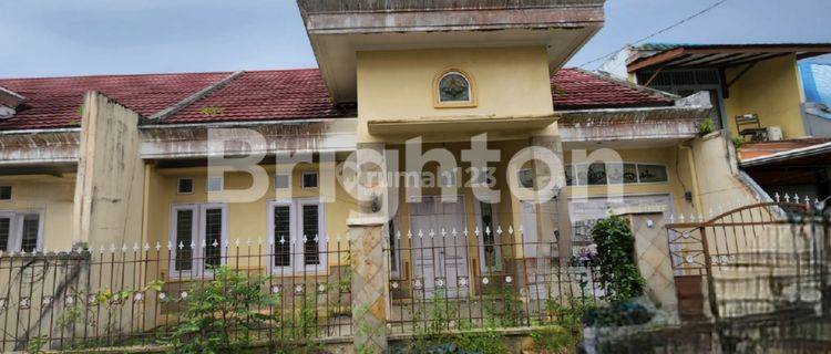 RUMAH 1 LANTAI DI PERUMAHAN CENDRAWASIH PERMAI 1