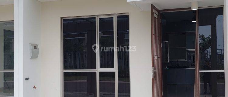 Rumah Pik2 Disewa 2 Lantai Furnished Murah 85jt 4kt 1