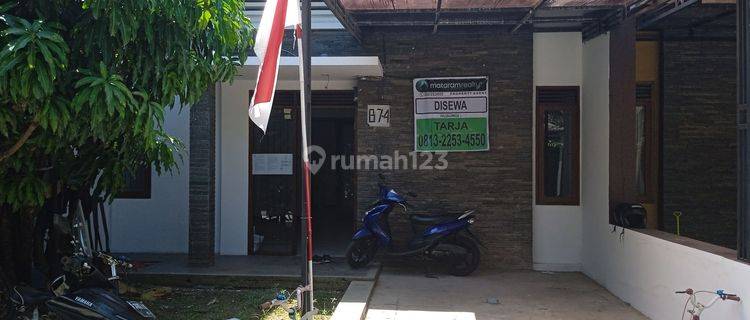 Rumah 2 Lantai Di Dalam Komplek Di Terusan Buahbatu 1