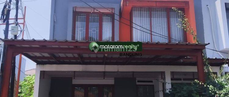 Rumah Dijual Bangunan 2 Lantai di Kawaluyaan Seokarno Hatta 1