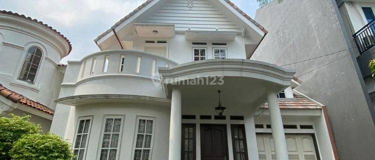 Disewakan Rumah Cluster Taman Simpruk Lippo Cikarang  1