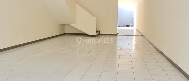 Dijual Ruko Taman Holis Indah Strategis  1