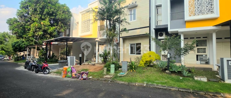 Darwin Cluster House in Gading Serpong in Good & Neat Condition 1