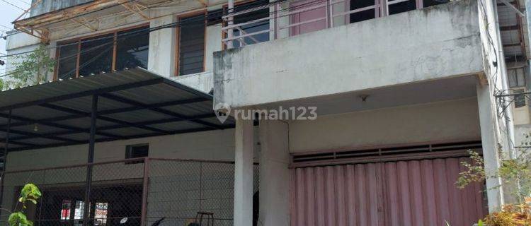Disewakan Murah Ruko di Jalan Letjend Sutoyo Klojen Malang 1