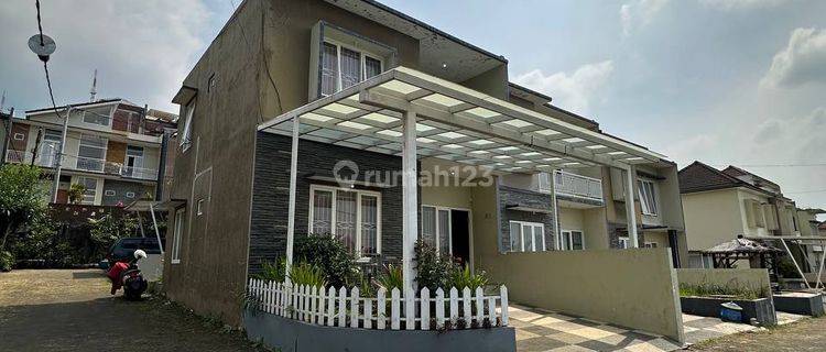 Dijual Villa Aktif Cantik Dan Full Furnish Di Oro Oro Ombo C973  1