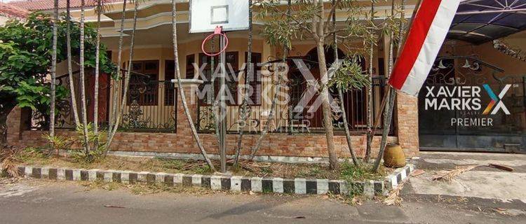 Dijual Rumah Cantik Dan Terawat di Kawasan Jl Bunga Bunga C361 1