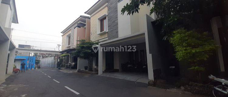 Rumah 2 Lantai Baru Kratonan  1