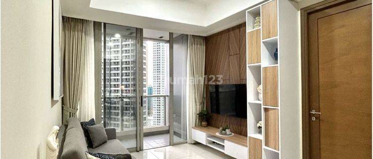 Apartemen Taman Anggrek Residences 2 Kamar Tidur Furnished Bagus Siap Huni View Pool & City Mewah Tower Beech 1