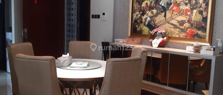 33.  Apartemen Waterplace De Residence Tower D 1