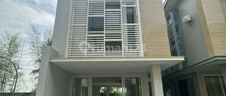 Jual Rumah Like New Wisata Bukit Mas Wiyung 1