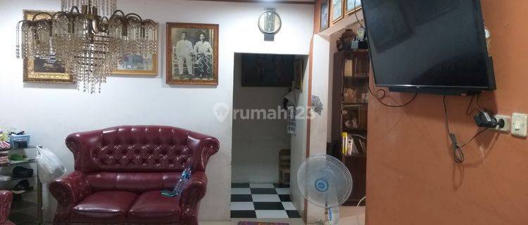 Dijual rumah di Ciledug Tangerang 1