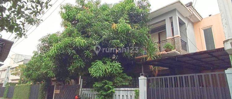 Rumah.asri.di.sektor.9 Bintaro. 1