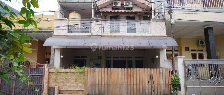 Rumah SHM 2 Lt Cantik Siap Huni 10 menit ke Stasiun Kranji Bekasi J21759 1